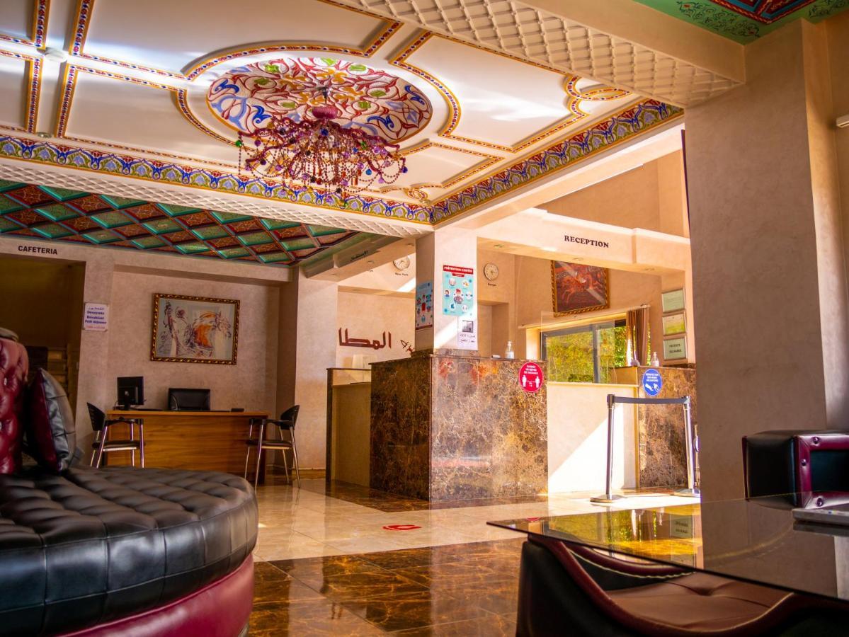 Hotel L'Aeroport ナドル エクステリア 写真